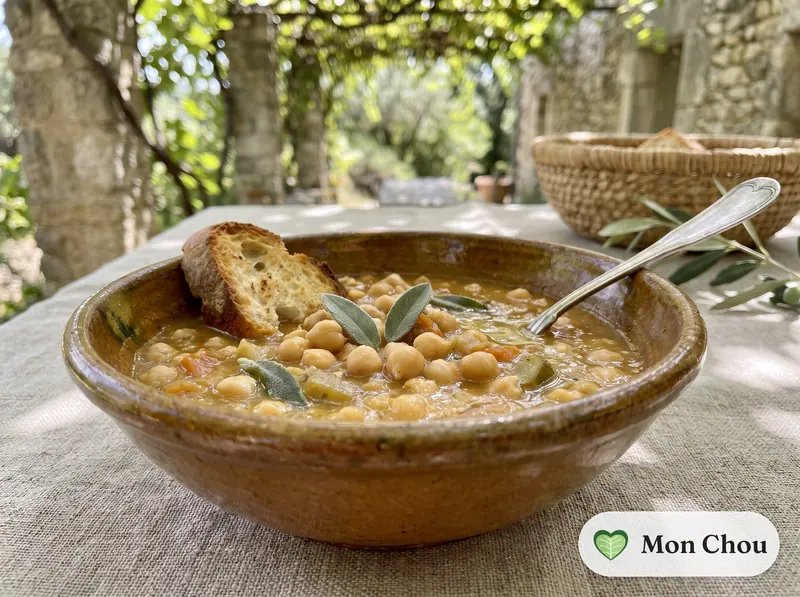 Soupe de pois chiches à la provençale