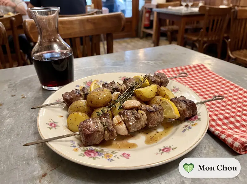 Brochettes d&rsquo;agneau au thym et pommes de terre