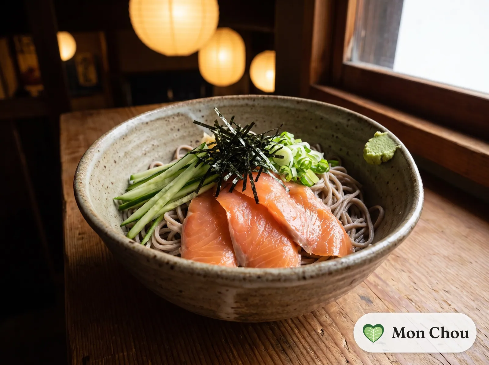 Kalte Soba Nudeln mit Räucherlachs